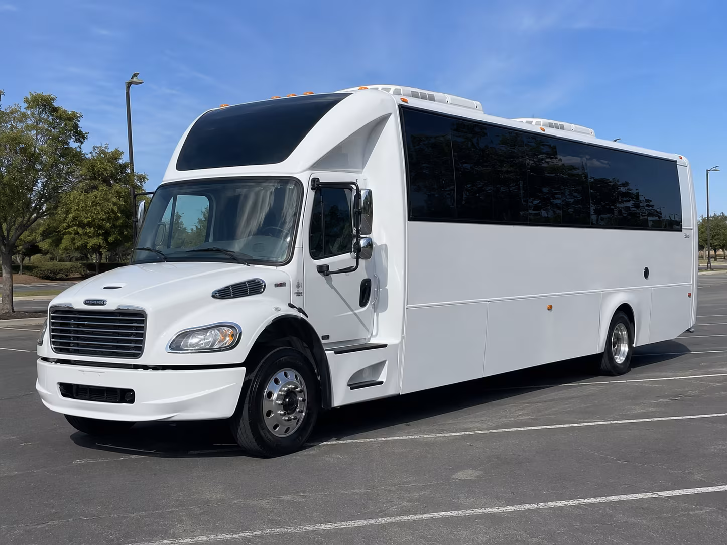 Dallas Birthday, Sweet 16, & Quinceañera Transportation party bus exterior