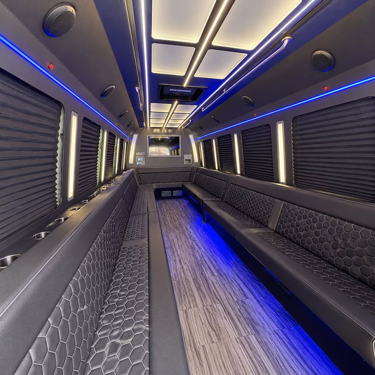 Dallas Birthday, Sweet 16, & Quinceañera Transportation onboard seating