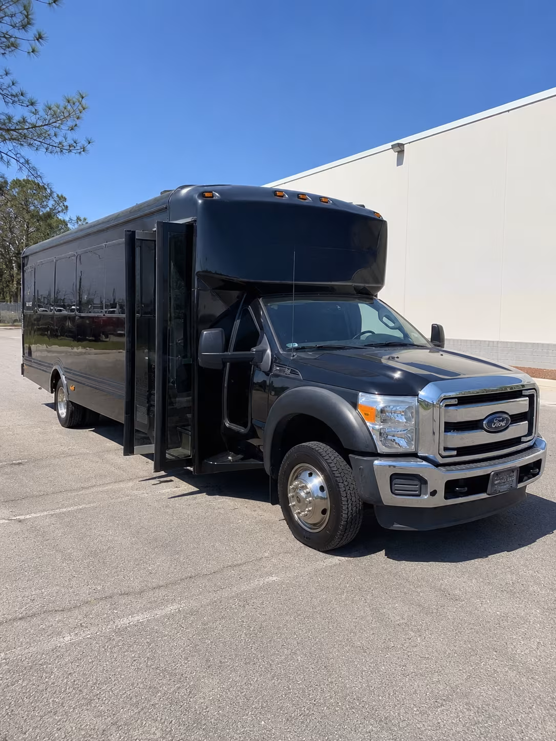 Dallas Prom & Homecoming Transportation group transportation