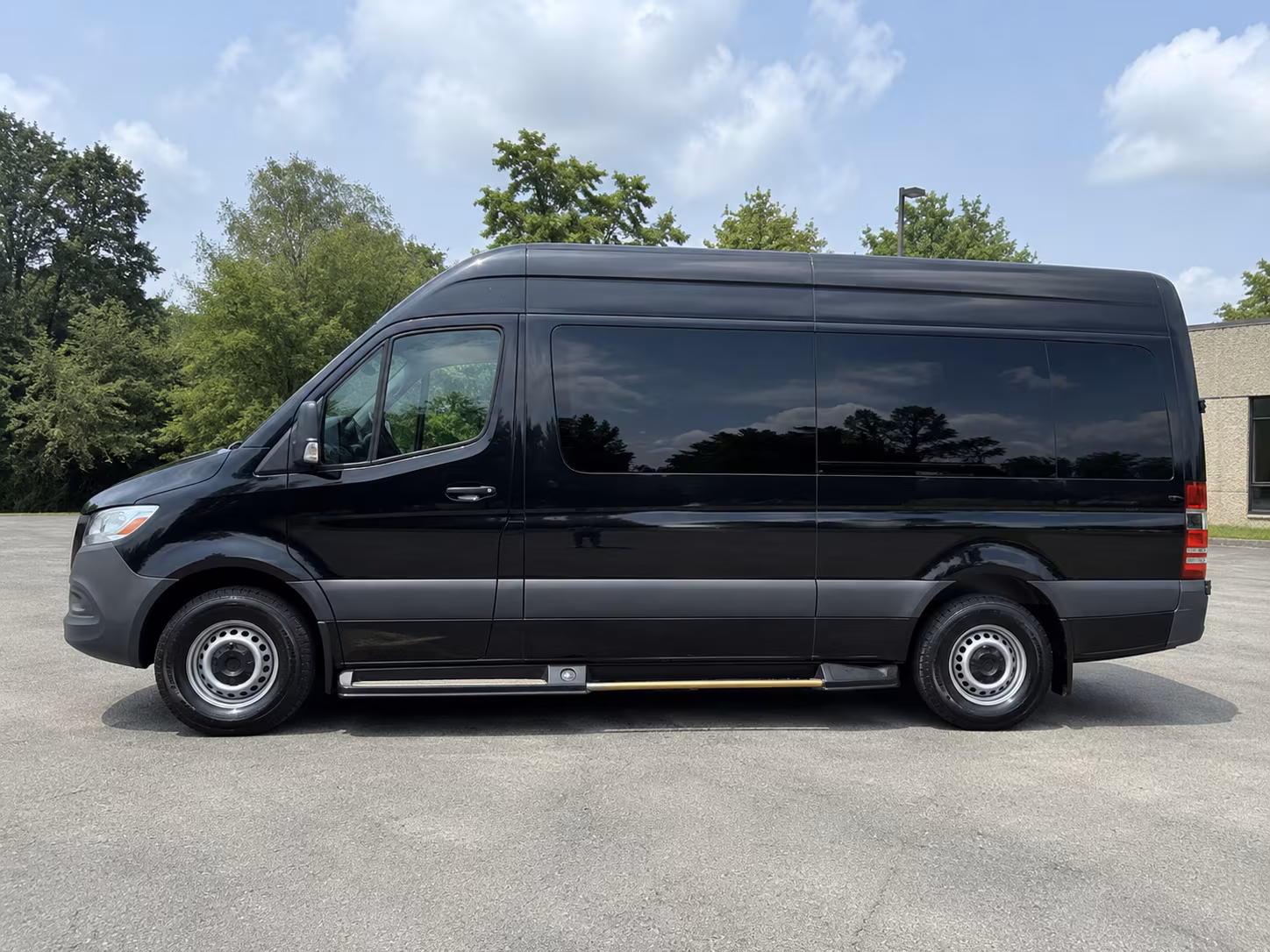 Frisco Airport Shuttles & Transportation
