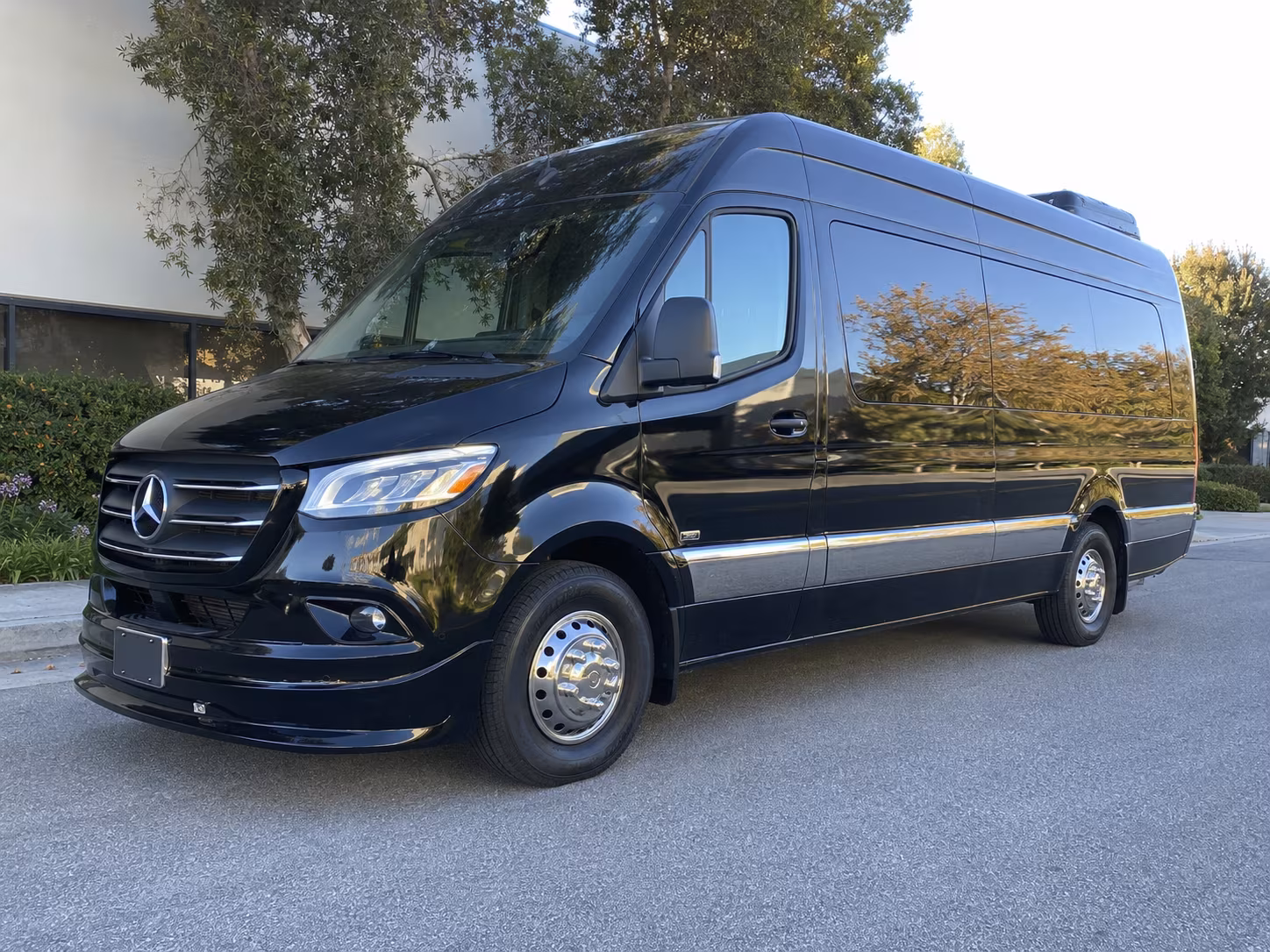 Garland Wedding Transportation & Shuttle Service